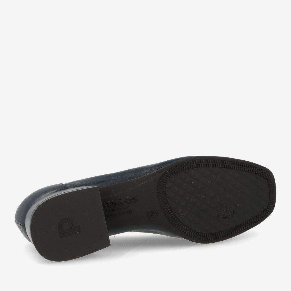 Zapatos tacón bajo PITILLOS