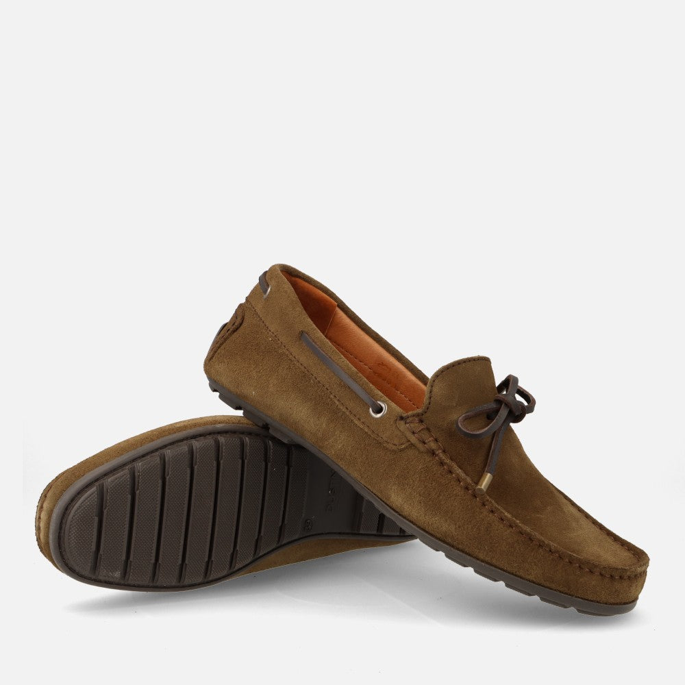 Kiowa VALE IN Hombre