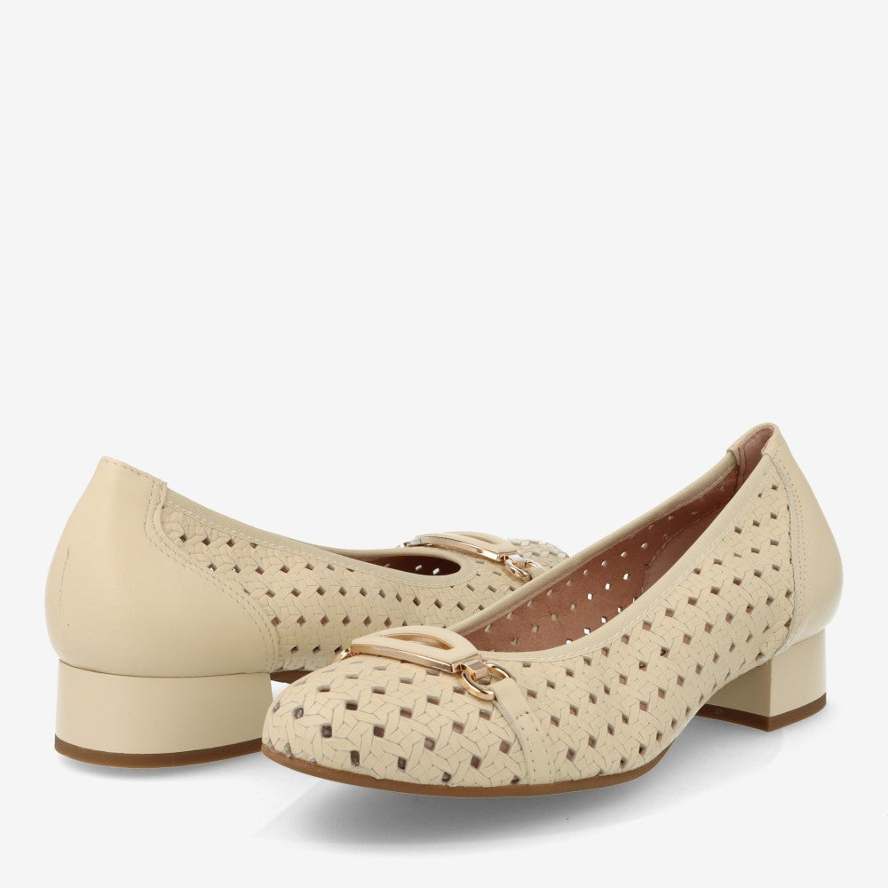 Zapatos tacón bajo PITILLOS