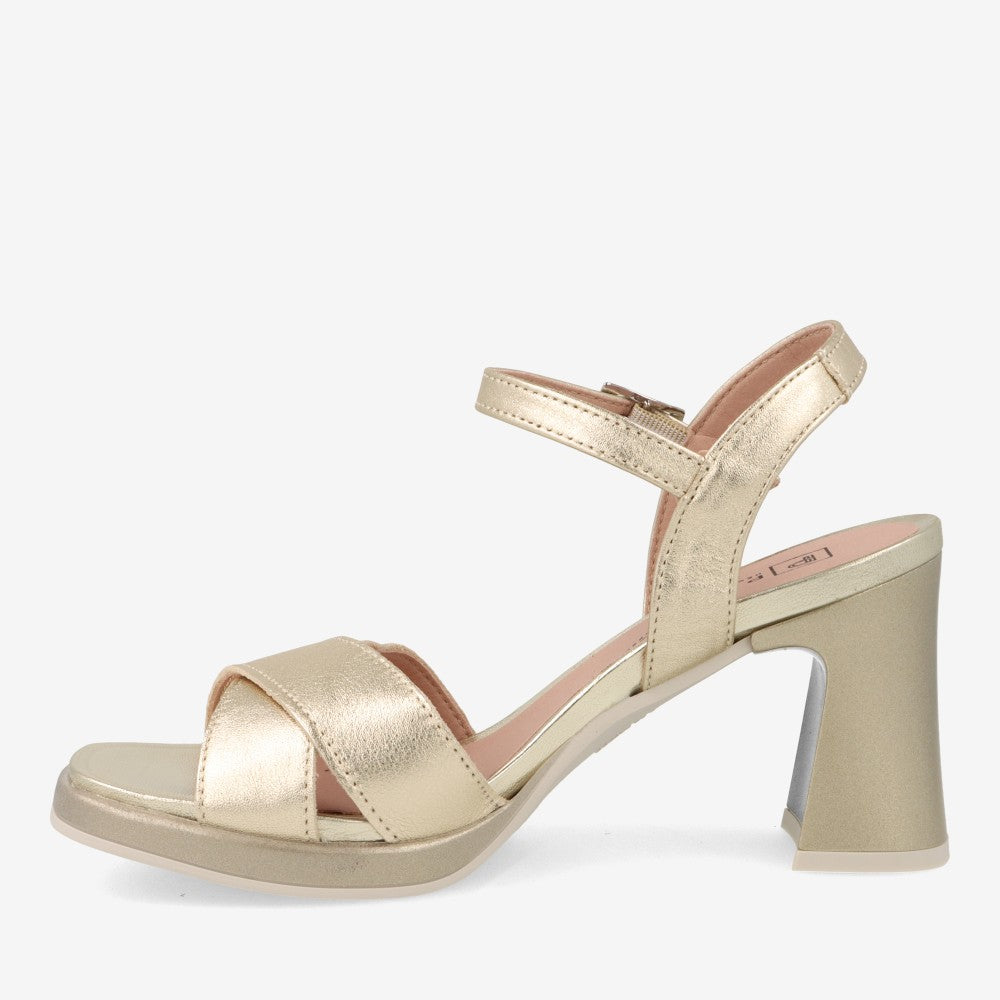 Sandalias elegantes PITILLOS
