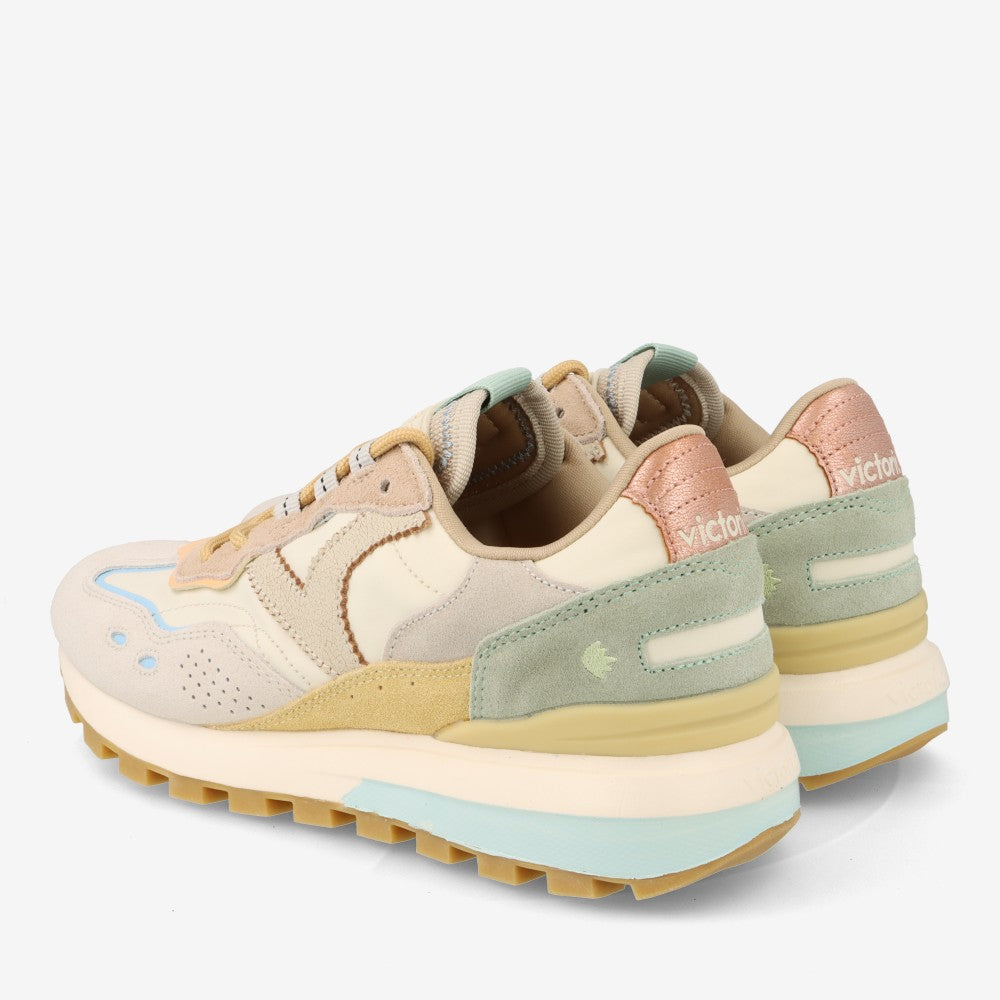 Sneakers VICTORIA