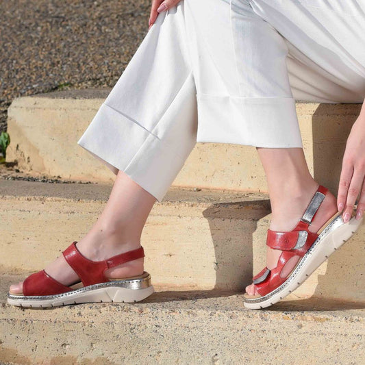 Sandalias confort SUAVE